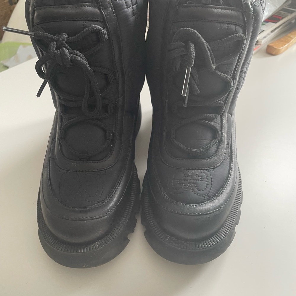 GG Gucci Puff Snow boots